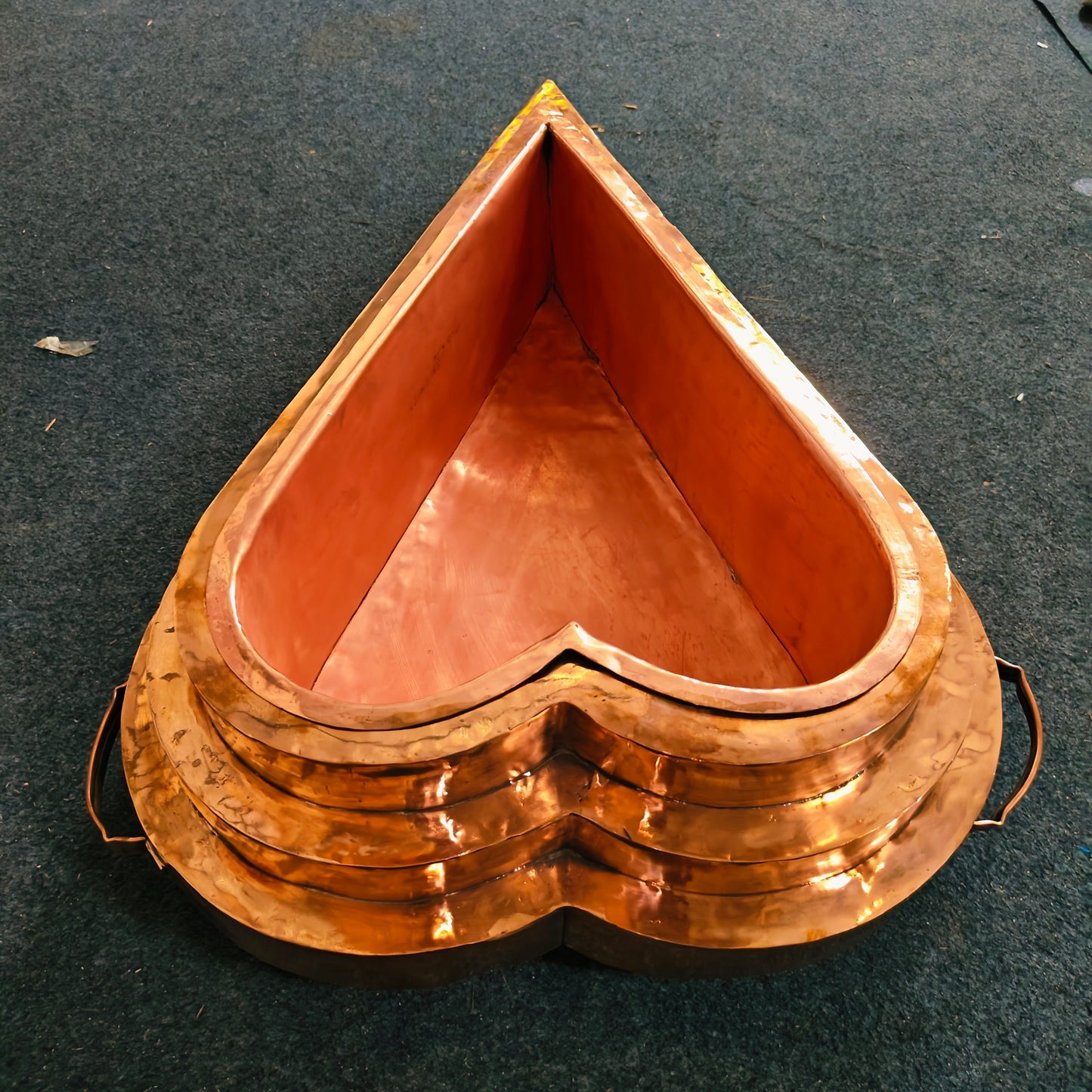 Handcrafted Copper Yoni Hawan Kund | Vedic Ritual Fire Pit | Detachable Inner Vessel | Made to Order Model no 2618126D