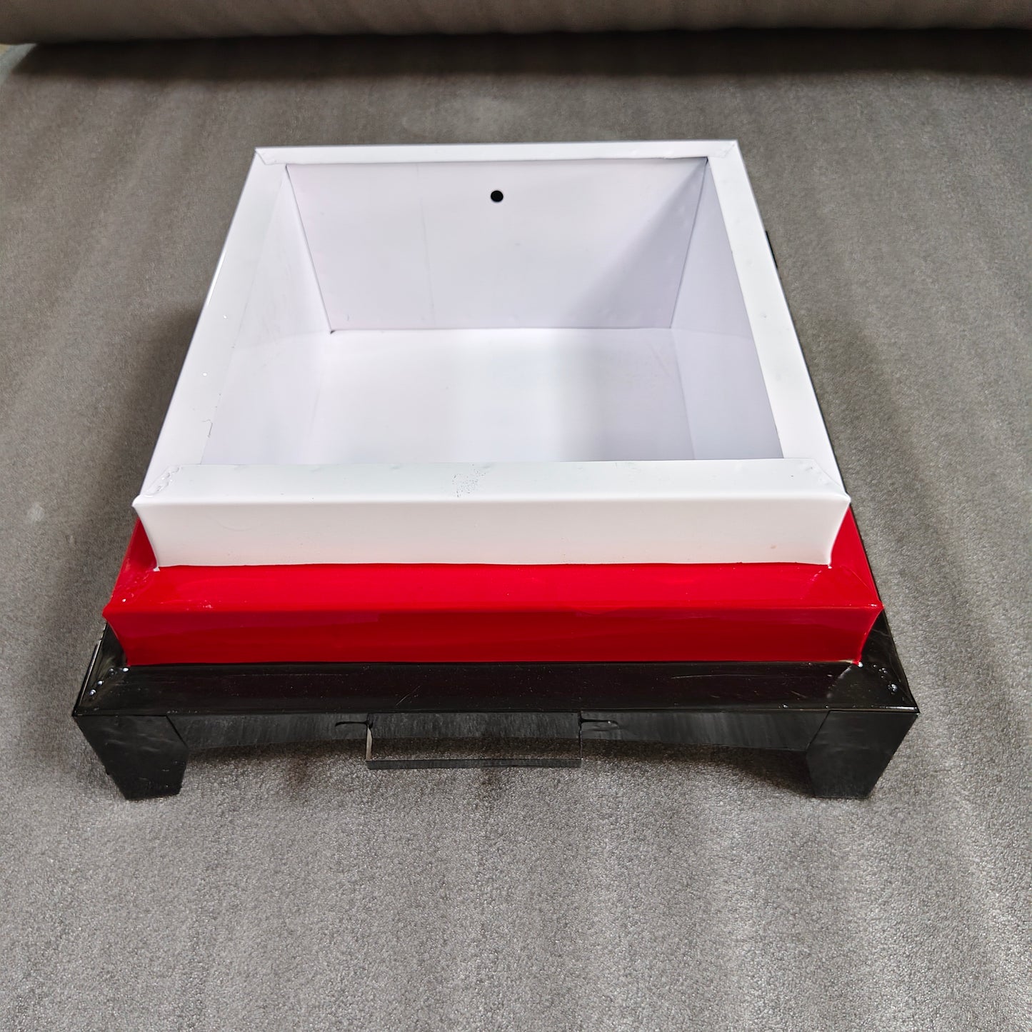 Iron Hawan Kund with 3 Mekhla | 18 Inch Traditional Vedic Havan Kund | Portable & Reusable (Red, White, Black)
