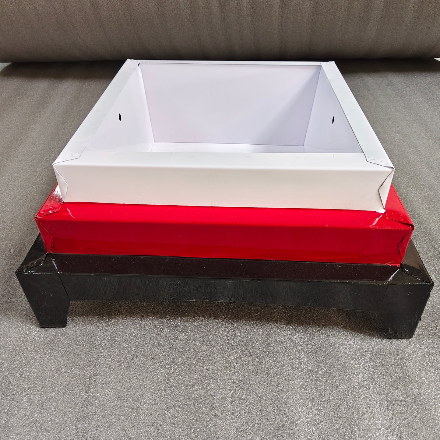 Iron Hawan Kund with 3 Mekhla | 18 Inch Traditional Vedic Havan Kund | Portable & Reusable (Red, White, Black)