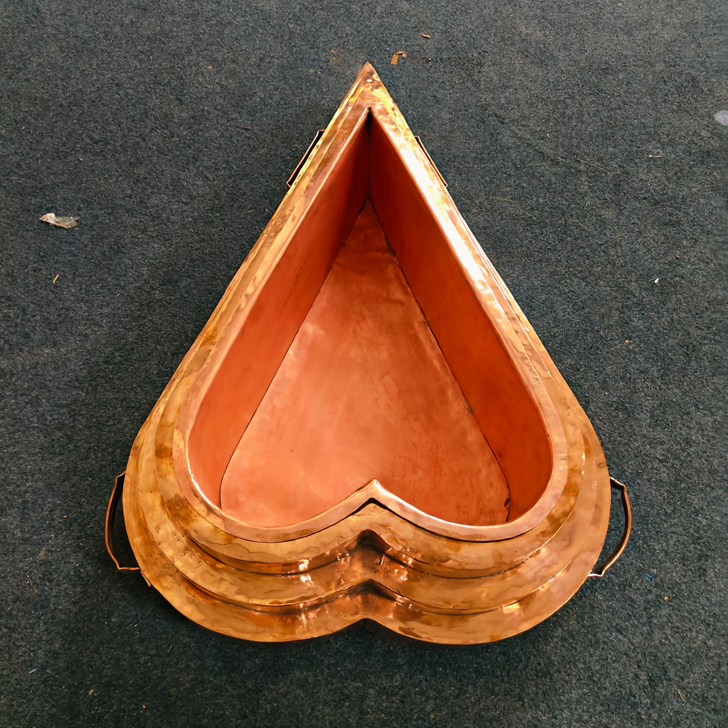 Handcrafted Copper Yoni Hawan Kund | Vedic Ritual Fire Pit | Detachable Inner Vessel | Made to Order Model no 2618126D